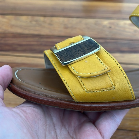 Rockport Total Motion Yellow Leather Zadie Sandals with Buckle - Size 7.5 - Picture 5 of 10
